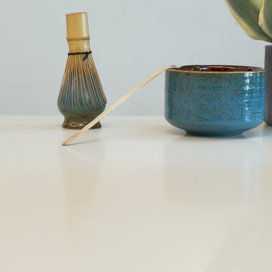 How to make a BENBU matcha latte at home – quick preparation video